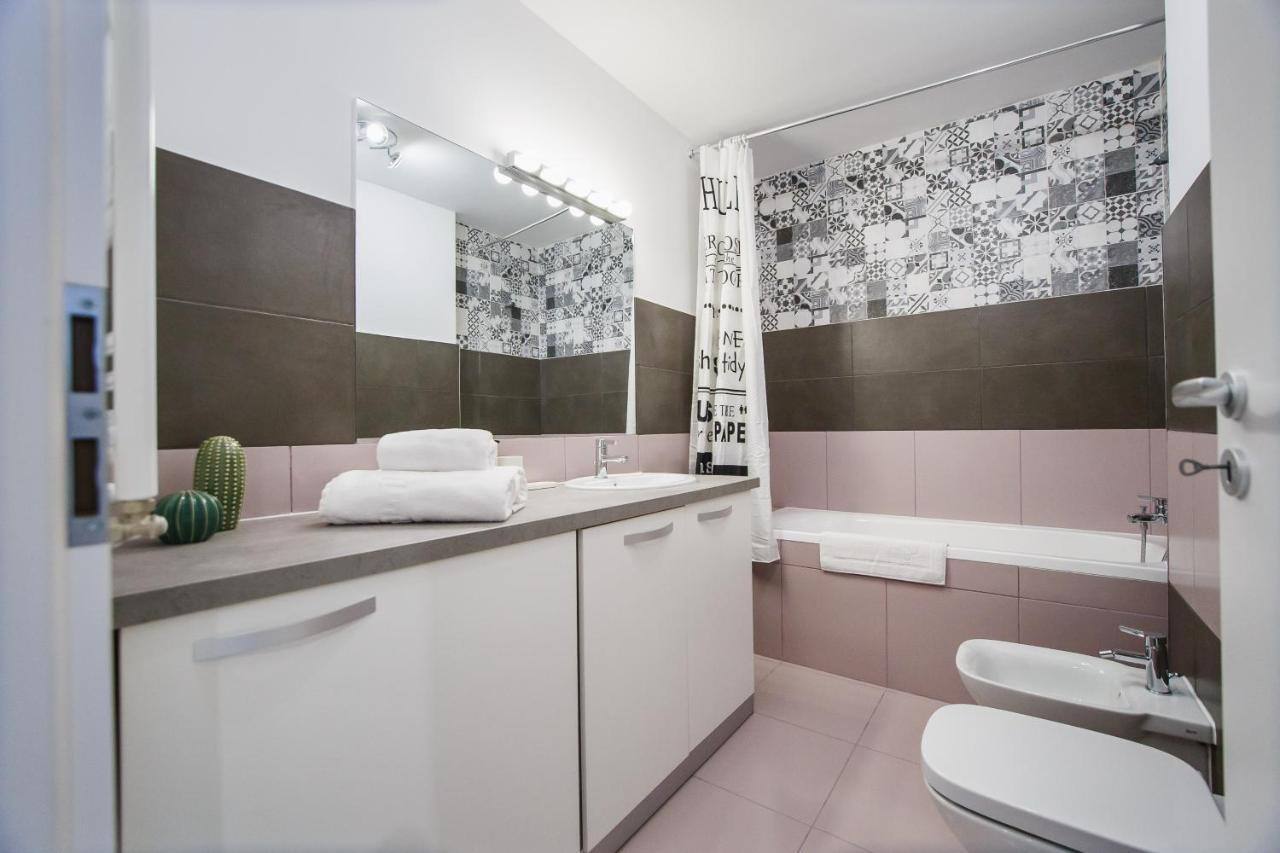 Trendy Apartment Near City Center Oradea Εξωτερικό φωτογραφία