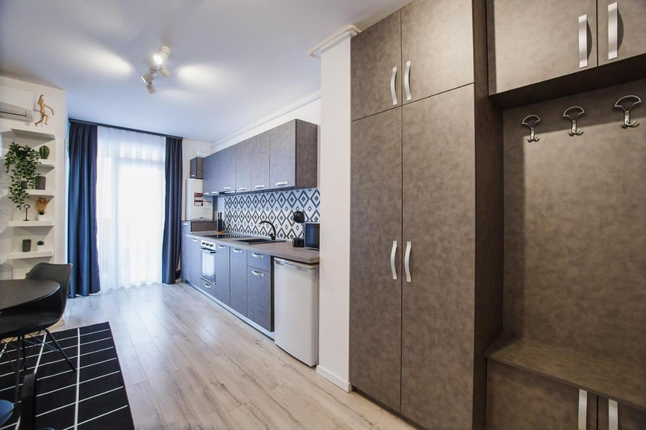 Trendy Apartment Near City Center Oradea Εξωτερικό φωτογραφία