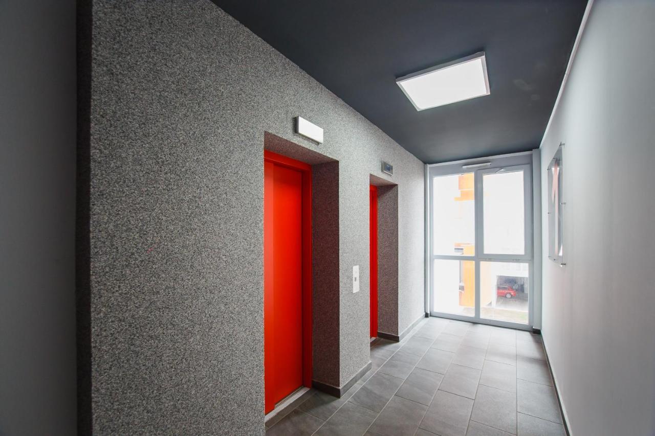 Trendy Apartment Near City Center Oradea Εξωτερικό φωτογραφία