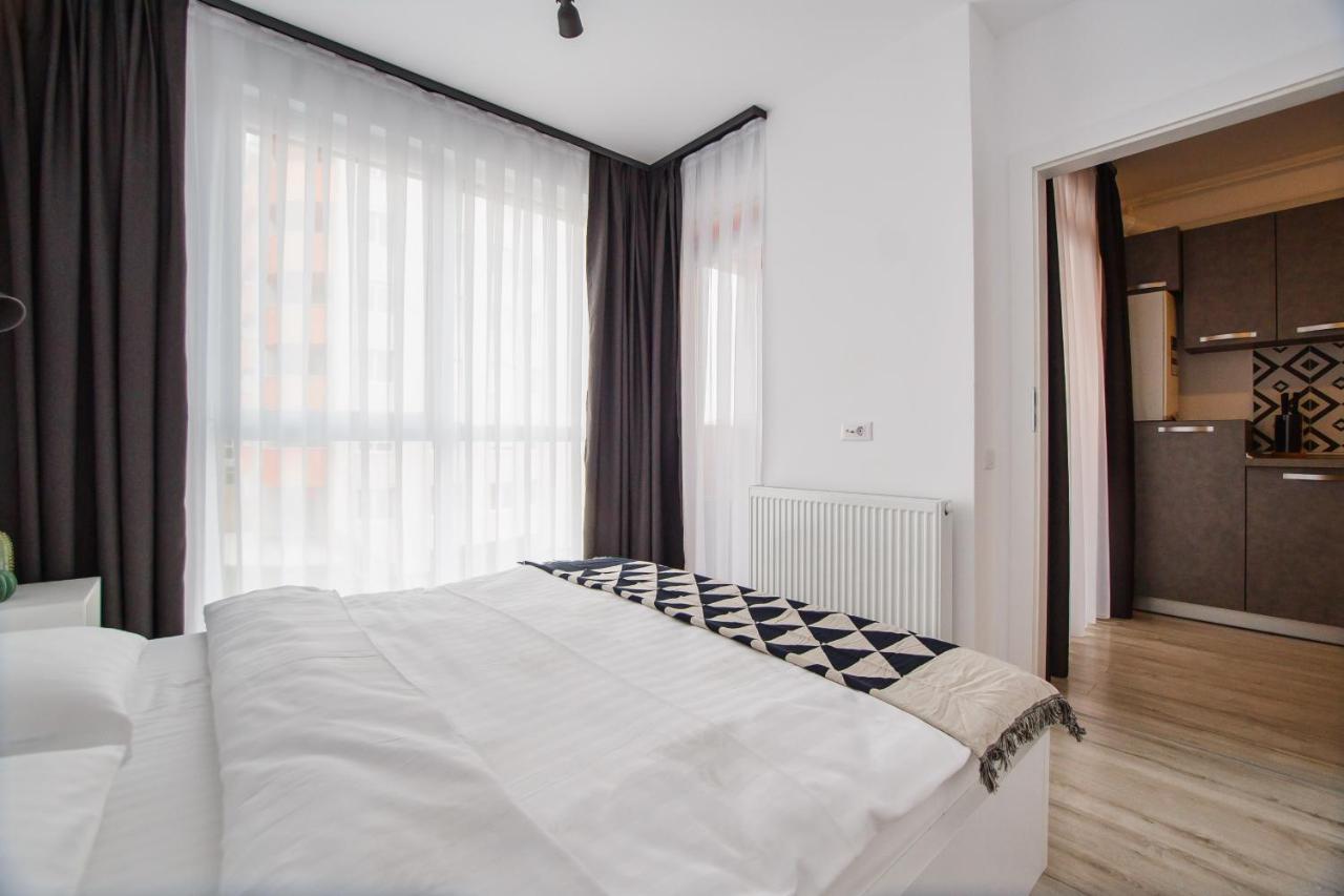 Trendy Apartment Near City Center Oradea Εξωτερικό φωτογραφία